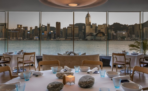 rech-by-alain-ducasse---interior-with-harbourview-2-pierre-monetta_32216319784_o.jpg